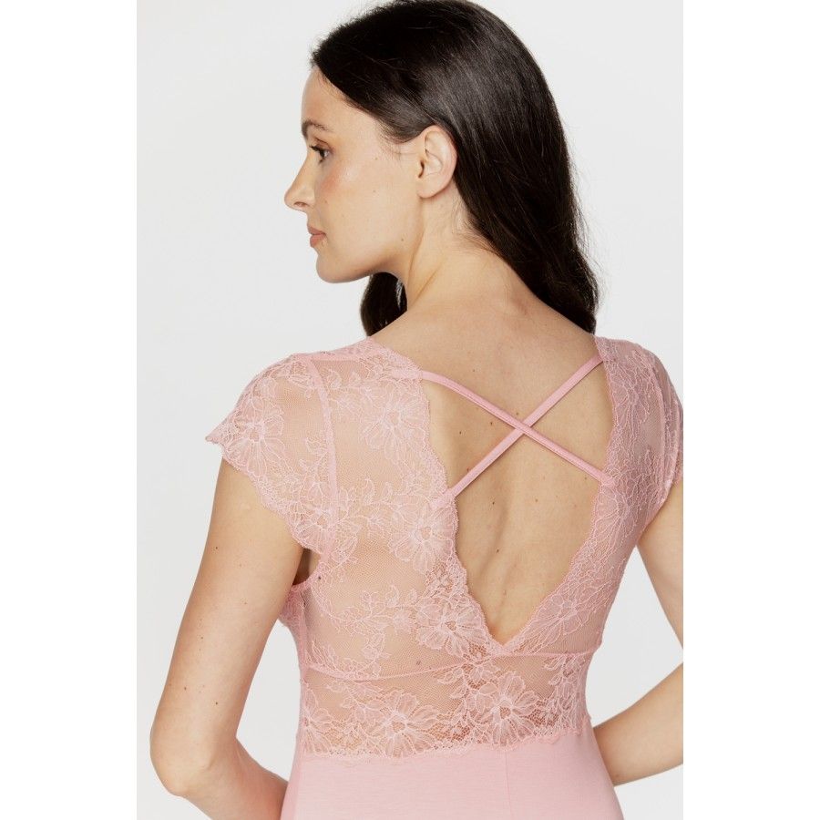 Ladies short-sleeve negligee in micromodal and fine lace