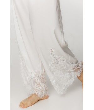 Ensemble pyjama femme en satin blanc et dentelle, haut chemise et pantalon ample