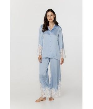 Ensemble pyjama femme en satin bleu ciel et dentelle blanche