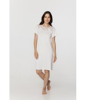 Straight-cut, long-sleeve, T-shirt-style nightdress in micromodal and lace