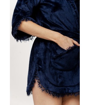 Ravissant petit peignoir court en velours fluffy avec manches ¾ et franges