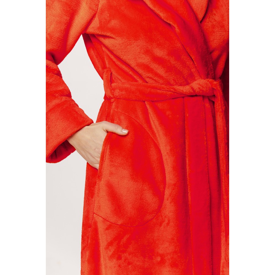 Sublime long maxi bathrobe in fluffy velvet with pockets, shawl collar, and belt