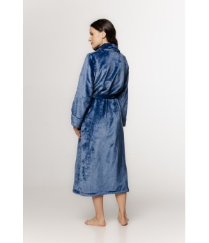 Sublime long maxi bathrobe in fluffy velvet with pockets, shawl collar, and belt