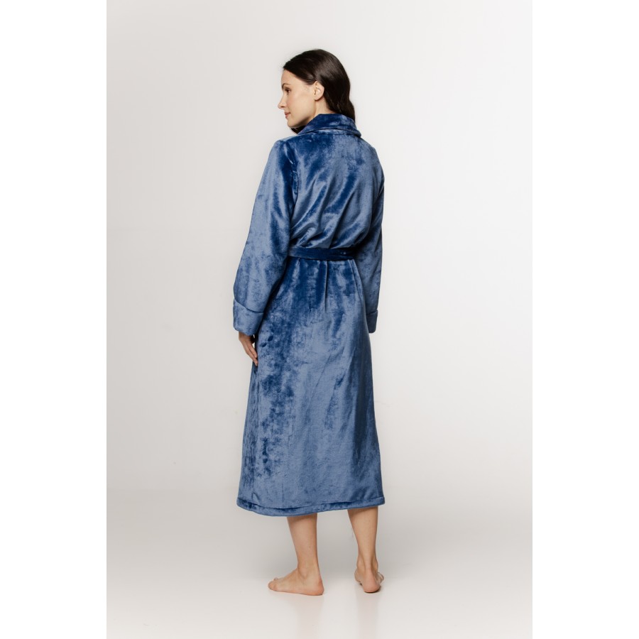 Sublime long maxi bathrobe in fluffy velvet with pockets, shawl collar, and belt