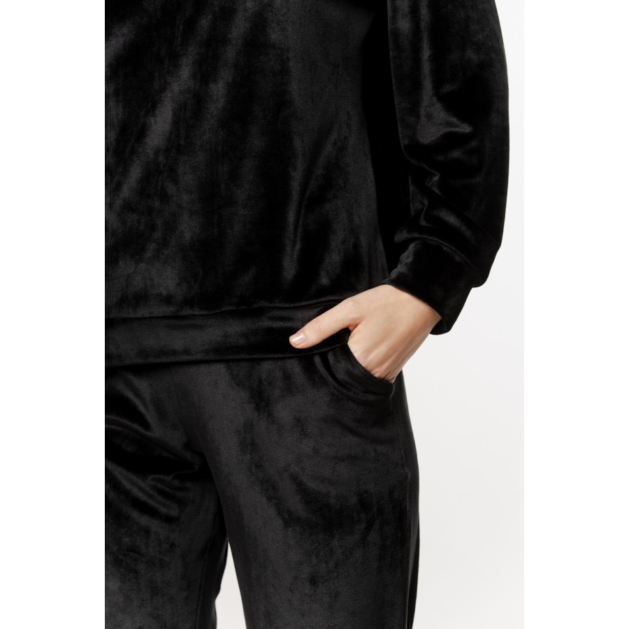Loungewear-Set aus Samt mit Rundhals-Oberteil, langen Ärmeln, gerader Hose und Seitentaschen