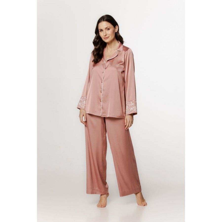 Beautiful loose-fitting satin pajama set, shirt-style top with collar and embroidery