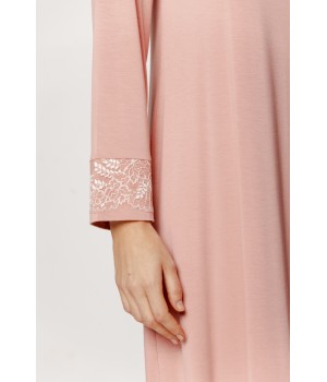Halblanges Nachthemd/Lounge-Kleid aus Micromodal mit langen Ärmeln und Spitze