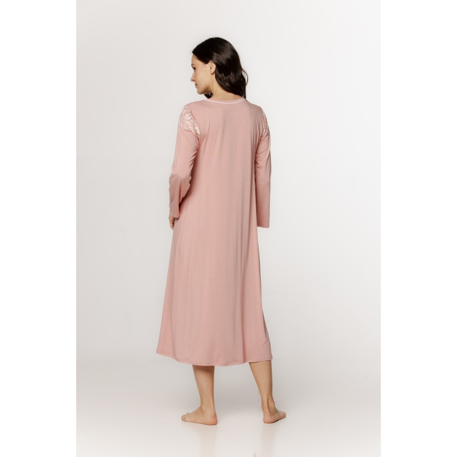 Ravissante chemise de nuit  ample et longue, en micromodal et dentelle, manches longues