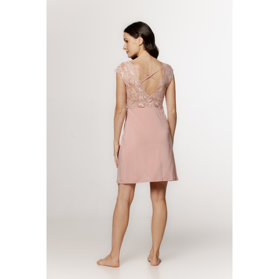 Superbe nuisette  en micromodal et dentelle, manches courtes, broderie et lacets dans le dos
