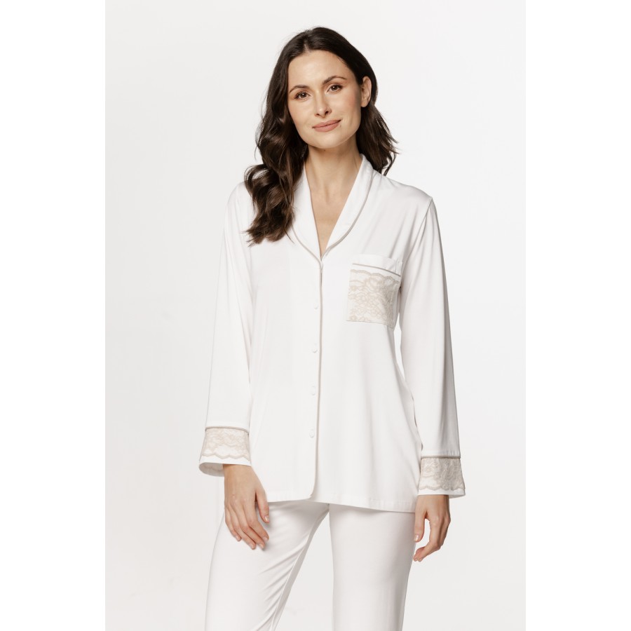 Wunderschönes Pyjama-Set mit Button-Down-Hemd und langer Hose mit Stickerei