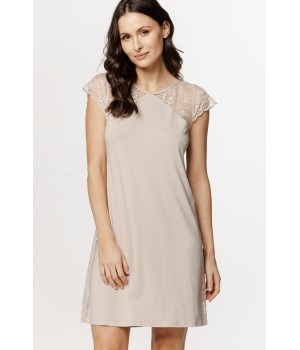 Elegant micromodal nightie with short sleeves and lace insets