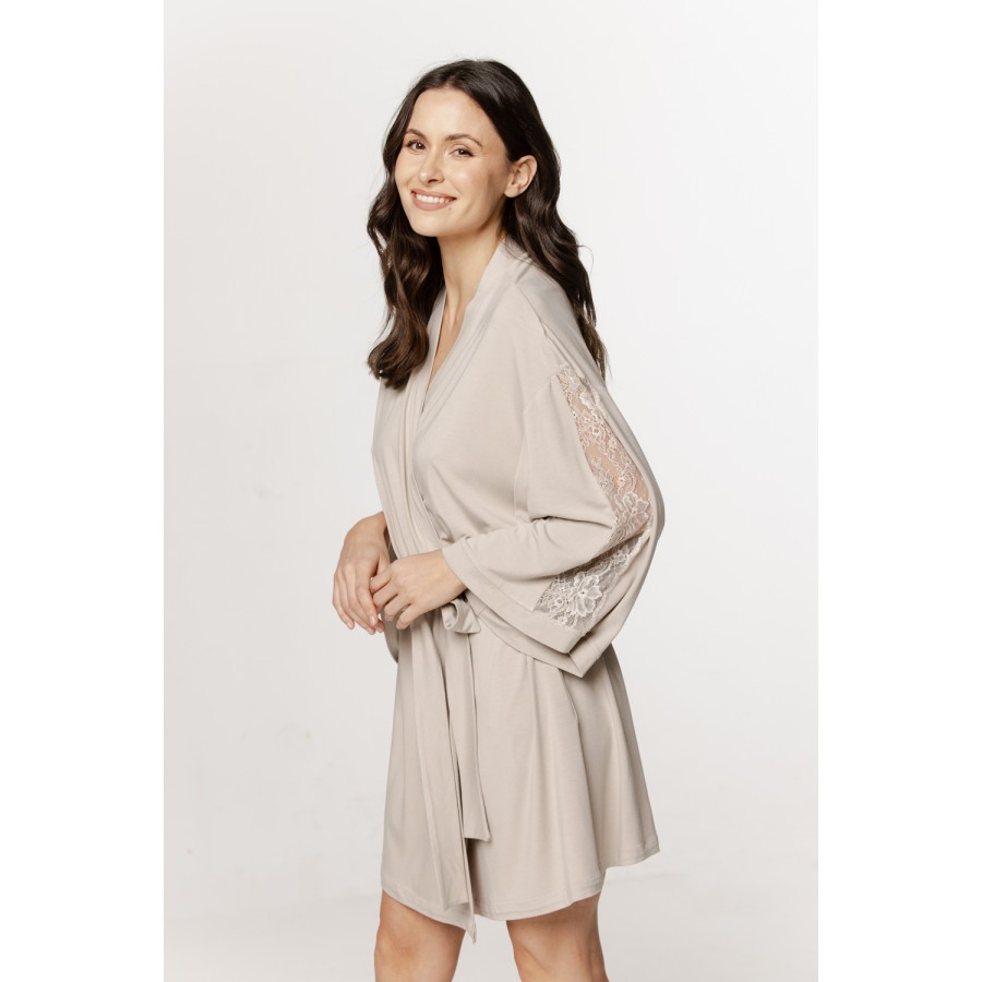 Gorgeous micromodal robe with lace insets on the sleeves Gorgeous micromodal robe with lace insets on the sleeves