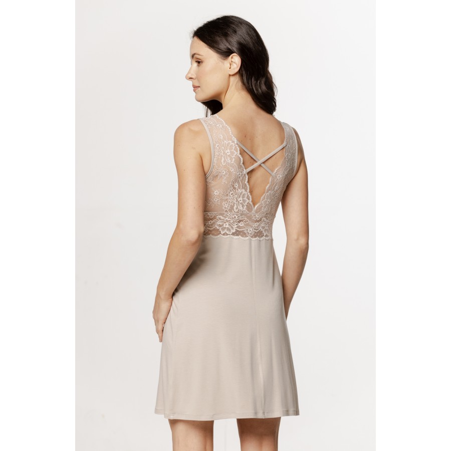 Superb micromodal nightie with a V-neck and lace detailing on the bust, wide straps, and back.