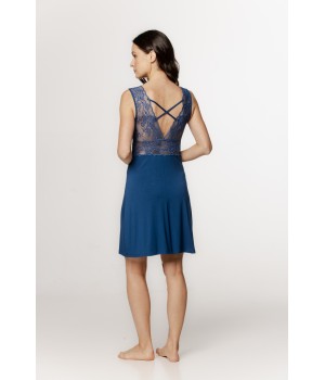 Superb micromodal nightie with a V-neck and lace detailing on the bust, wide straps, and back.