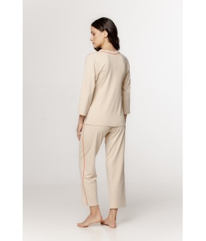 Liseré coordonné col V pyjama ample
