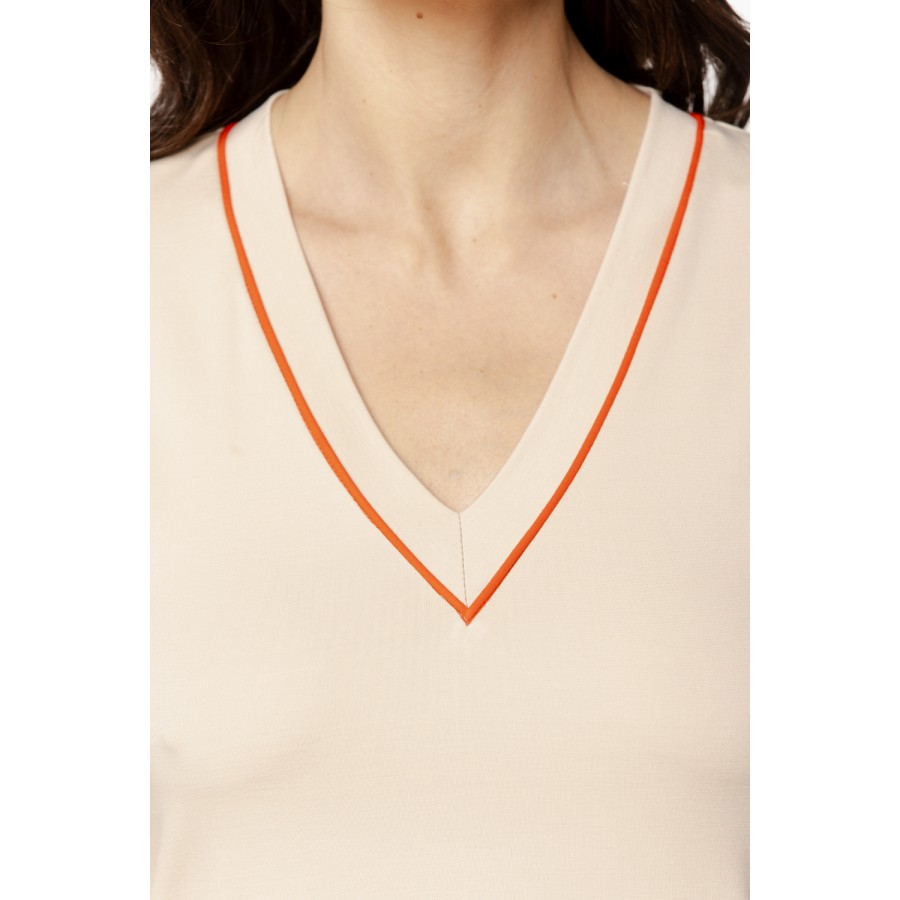 Sublime loose-fitting nightgown in faux silk, 3/4 sleeves, and trim on the V-neck