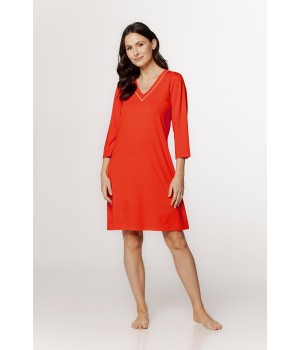 Sublime chemise de nuit ample en soie artificielle, manches ¾, et liseré sur le col en V