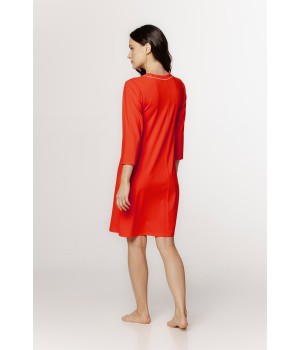 Sublime chemise de nuit ample en soie artificielle, manches ¾, et liseré sur le col en V