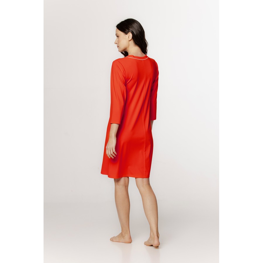 Sublime chemise de nuit ample en soie artificielle, manches ¾, et liseré sur le col en V