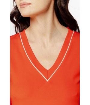Camisón amplio de seda artificial doblado