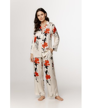 Sublime viscose satin pajama set with a Japanese-inspired pattern, shirt-style top, and loose-fitting pants