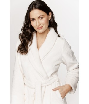 Lovely mid-length fluffy bathrobe with lace trim and shawl collar