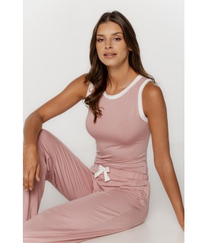 Wunderschönes Pyjama-Set aus Mikromodal, bestehend aus Tanktop und fließender, gerader Hose.