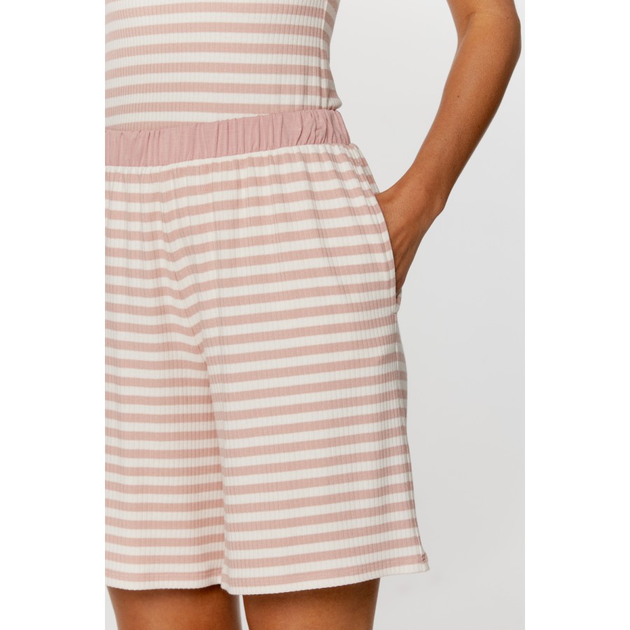 Beautiful pajama set with top and shorts with pockets