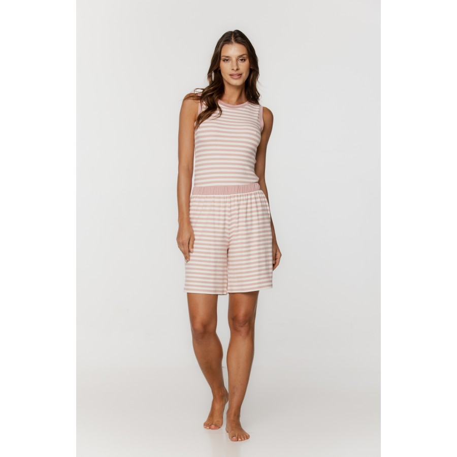 Magnifique ensemble de pyjama top et short accompagné de poches