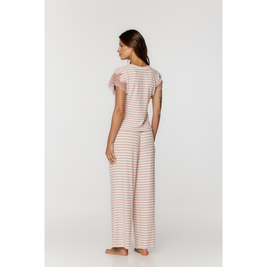 Schönes Pyjama-Set mit V-Ausschnitt und bestickten kurzen Ärmeln