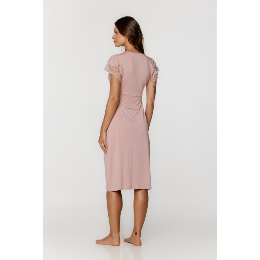 Chemise de nuit à manches courtes et dentelle