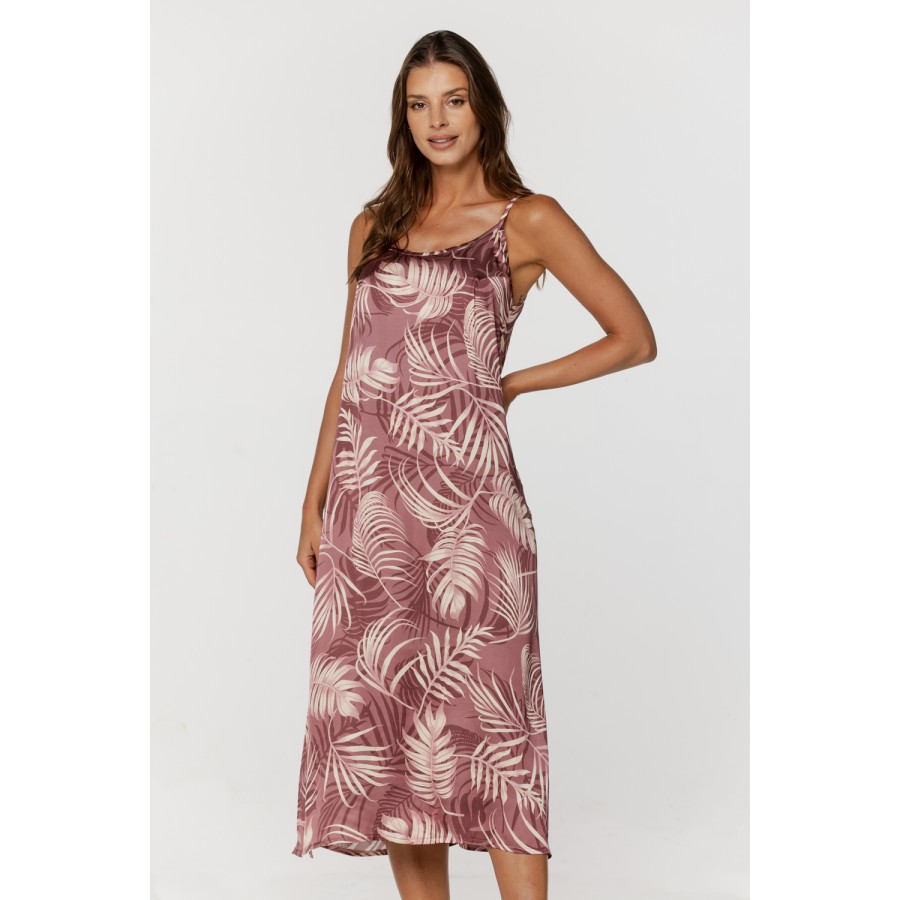 Radiant nightgown with thin straps and a round neck