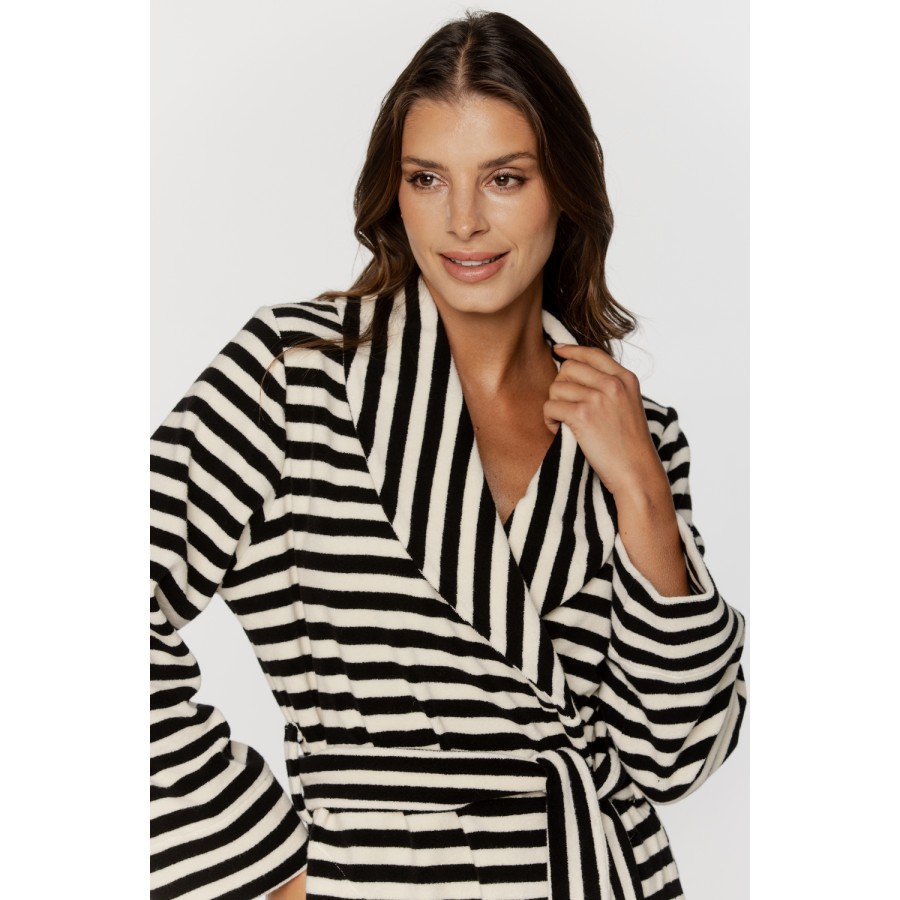 Gorgeous striped bathrobe with long sleeves and a belt 4 - www.coemi-lingerie.com 
