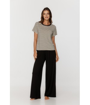 Pyjama-Set mit T-Shirt und Hose