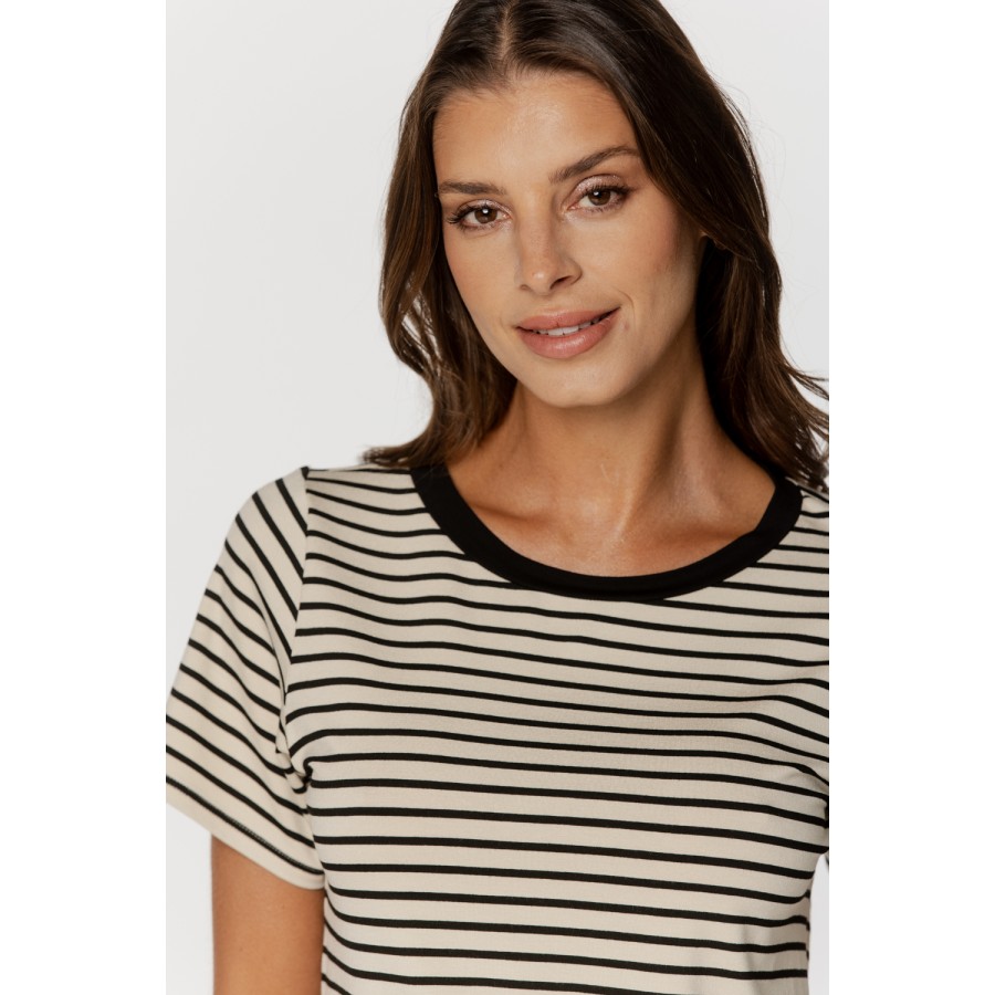 Ravisssant ensemble pyjama avec tee-shirt et pantalon Pyjamas - www.coemi-lingerie.com 