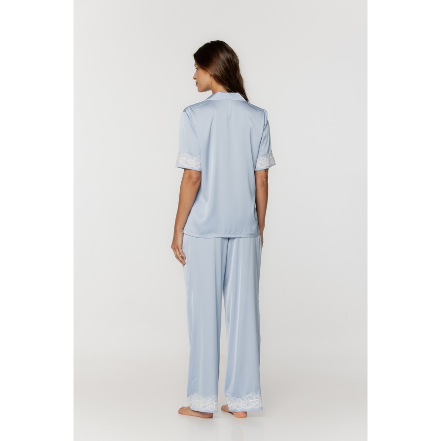 Ensemble de pyjama en satin et dentelle haut à manches courtes avec pantalon Pyjamas - www.coemi-lingerie.com 