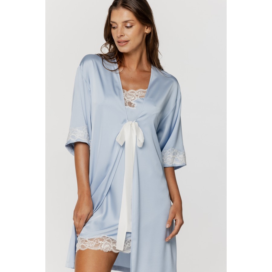 Exquisite satin negligee with a bow at the bust and lace 3 - www.coemi-lingerie.com 