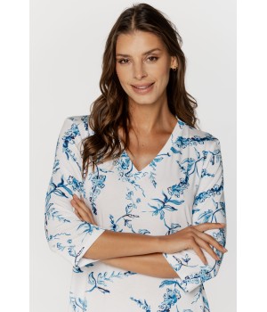 Chemise de nuit en micromodal motif fleuri avec manches ¾ et col en V Chemises de nuit - www.coemi-lingerie.com 