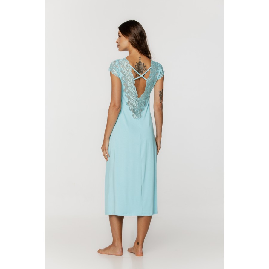 Magnifique chemise de nuit en micromodal,belle longueur fendue sur la cuisse et manches courtes en dentelle Chemises de nuit - w