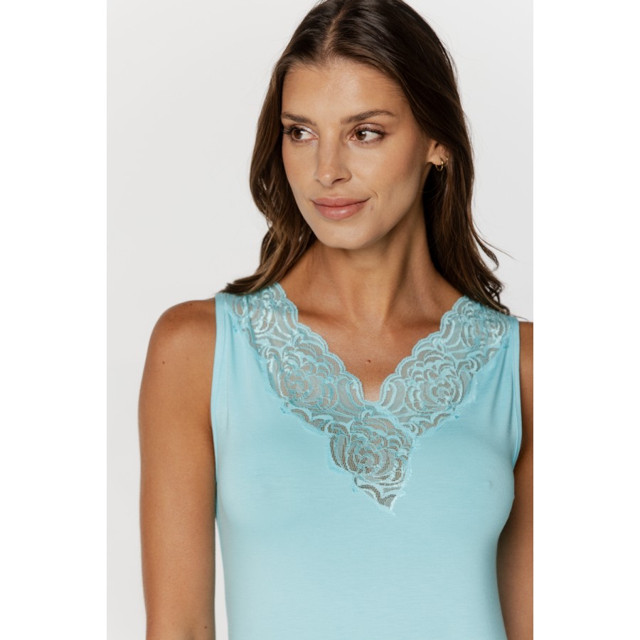 Babydoll aus Mikromodal mit V-Ausschnitt und Spitzenbesatz am Saum 4 - www.coemi-lingerie.com 