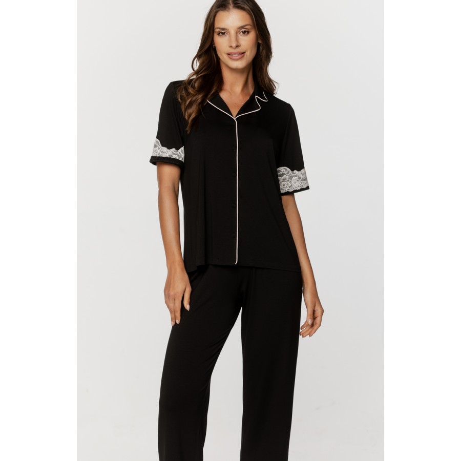 Ensemble pyjama en micromodal haut chemisette ourlée de dentalle et pantalon droit Pyjamas - www.coemi-lingerie.com 