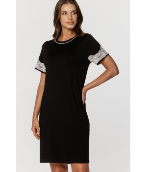 Chemise de nuit tunique en micromodal manches courtes ornées de dentelle et col rond Chemises de nuit - www.coemi-lingerie.com 