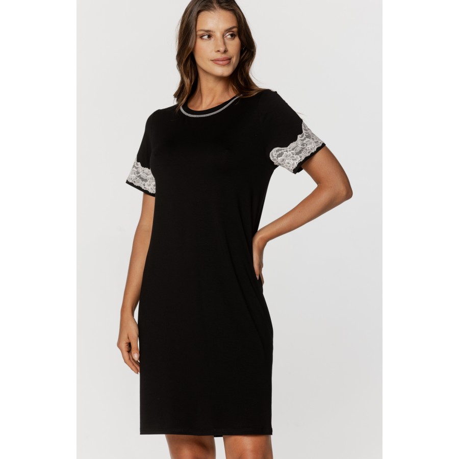 Chemise de nuit tunique en micromodal manches courtes ornées de dentelle et col rond Chemises de nuit - www.coemi-lingerie.com 