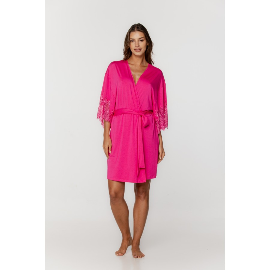 Negligé aus Micromodal, 3/4-Ärmel mit Spitzenbesatz, reicht bis zur Mitte des Oberschenkels 1 - www.coemi-lingerie.com 