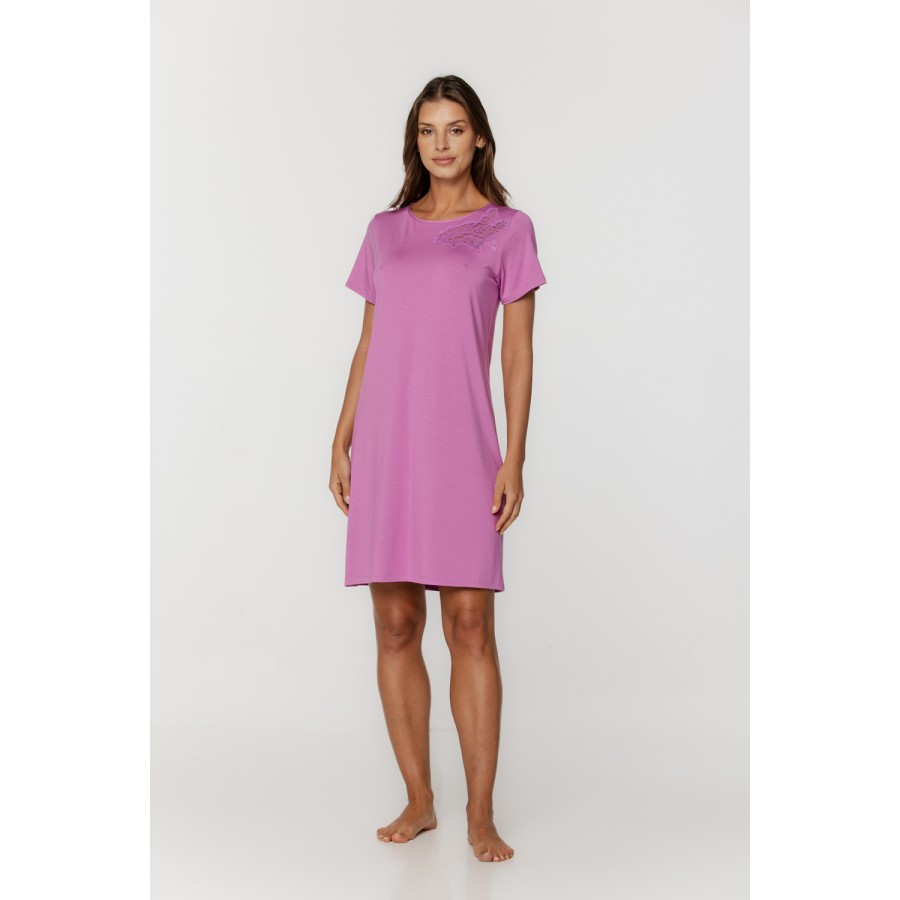 Nachthemd aus Micromodal im T-Shirt-Stil mit langen Ärmeln und Spitze am Brustbereich 1 - www.coemi-lingerie.com 