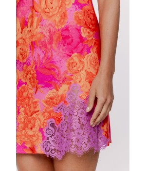 Silky viscose nightdress with thin straps, lacing at the back and lace 3 - www.coemi-lingerie.com 