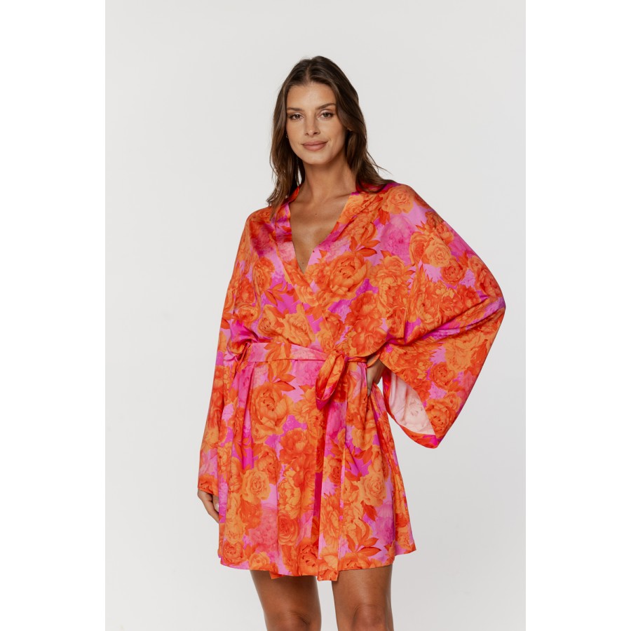 Negligé aus Viskose mit Blumenmuster, mittellang, mit weiten, langen Ärmeln 2 - www.coemi-lingerie.com 