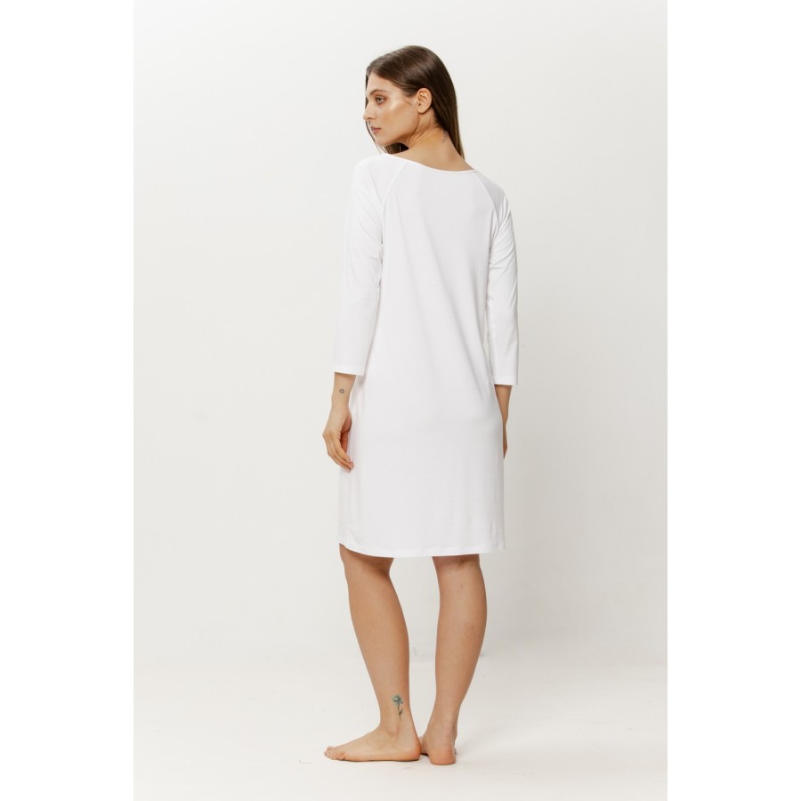Gros plan col bateau dentelle chemise nuit micromodal blanc Coemi