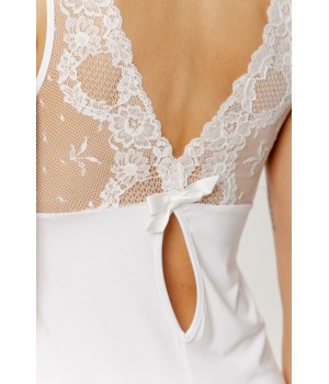Nuisette blanche micromodal dentelle portée silhouette ajustée Coemi