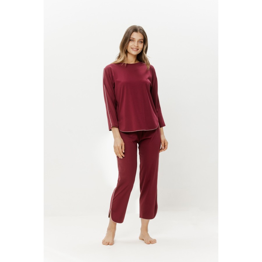 Rayon nylon pajama set 3/4 sleeve cropped pants red front view